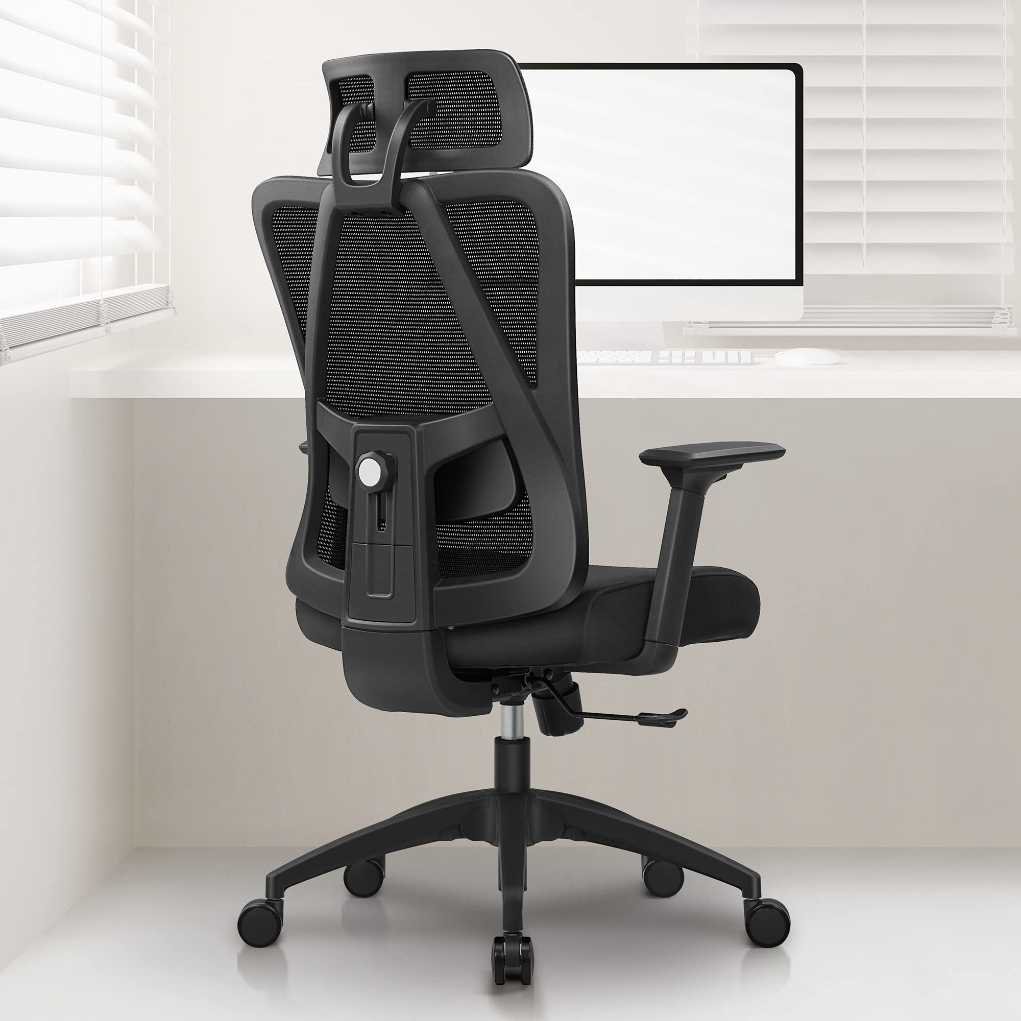 What is Lumbar Support In Ergonomic Office Chairs?