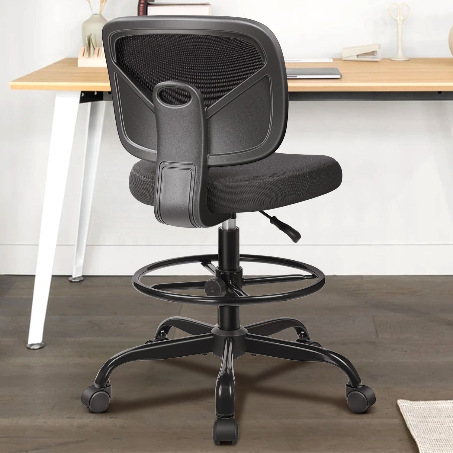 Ergonomischer Zeichenstuhl mit verstellbarem Fußring 777Z