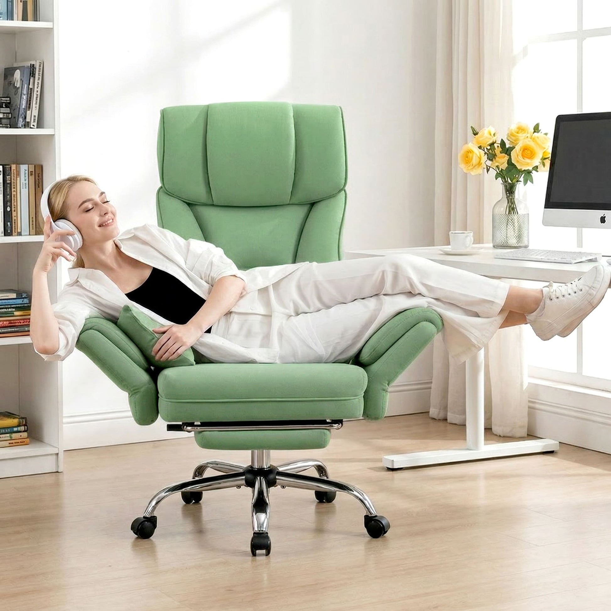Ergonomic Velvet Office Chair with Wide Cross and Flip-Up Arms